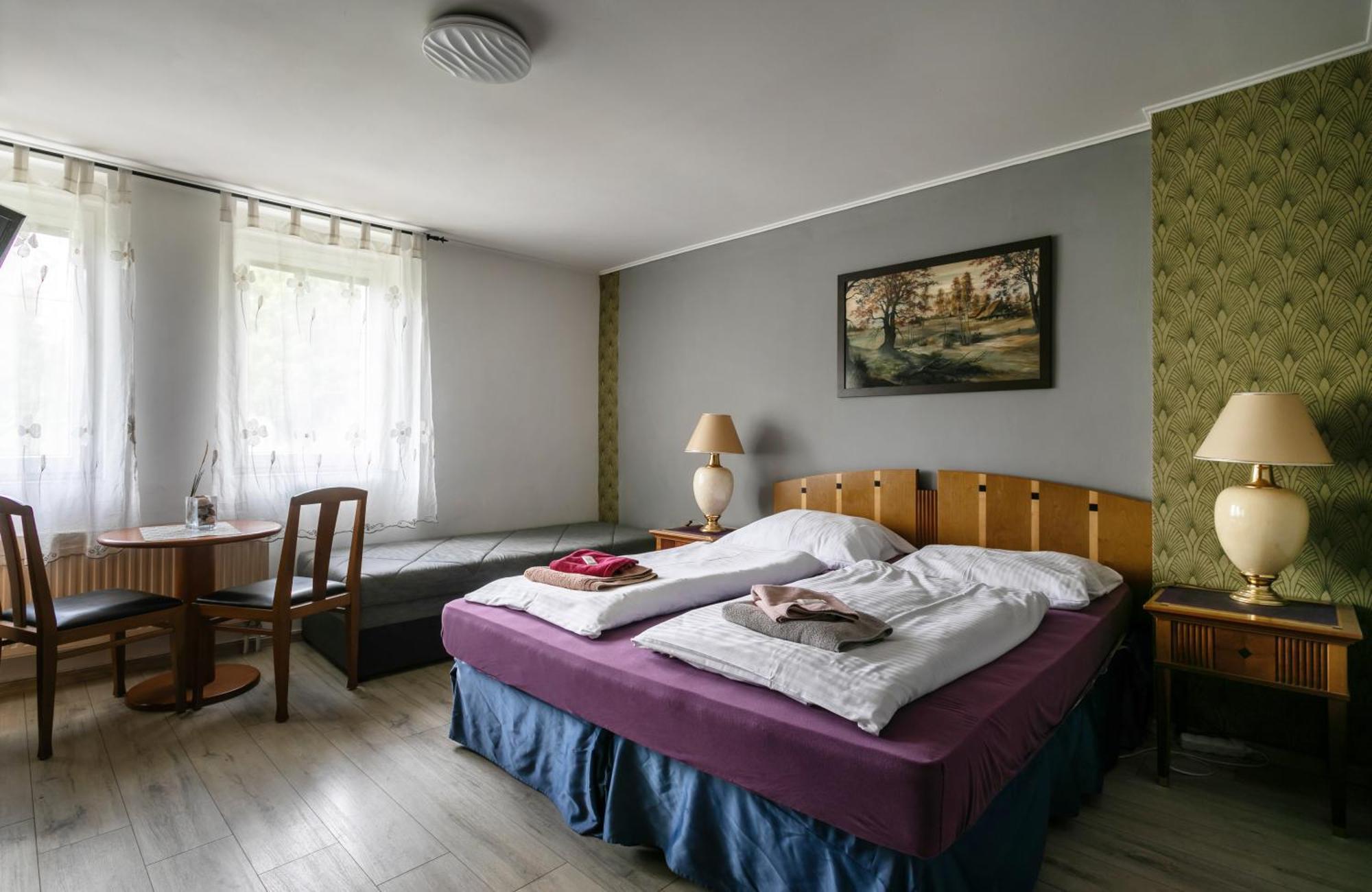 Hotel Panorama Яхимов Экстерьер фото