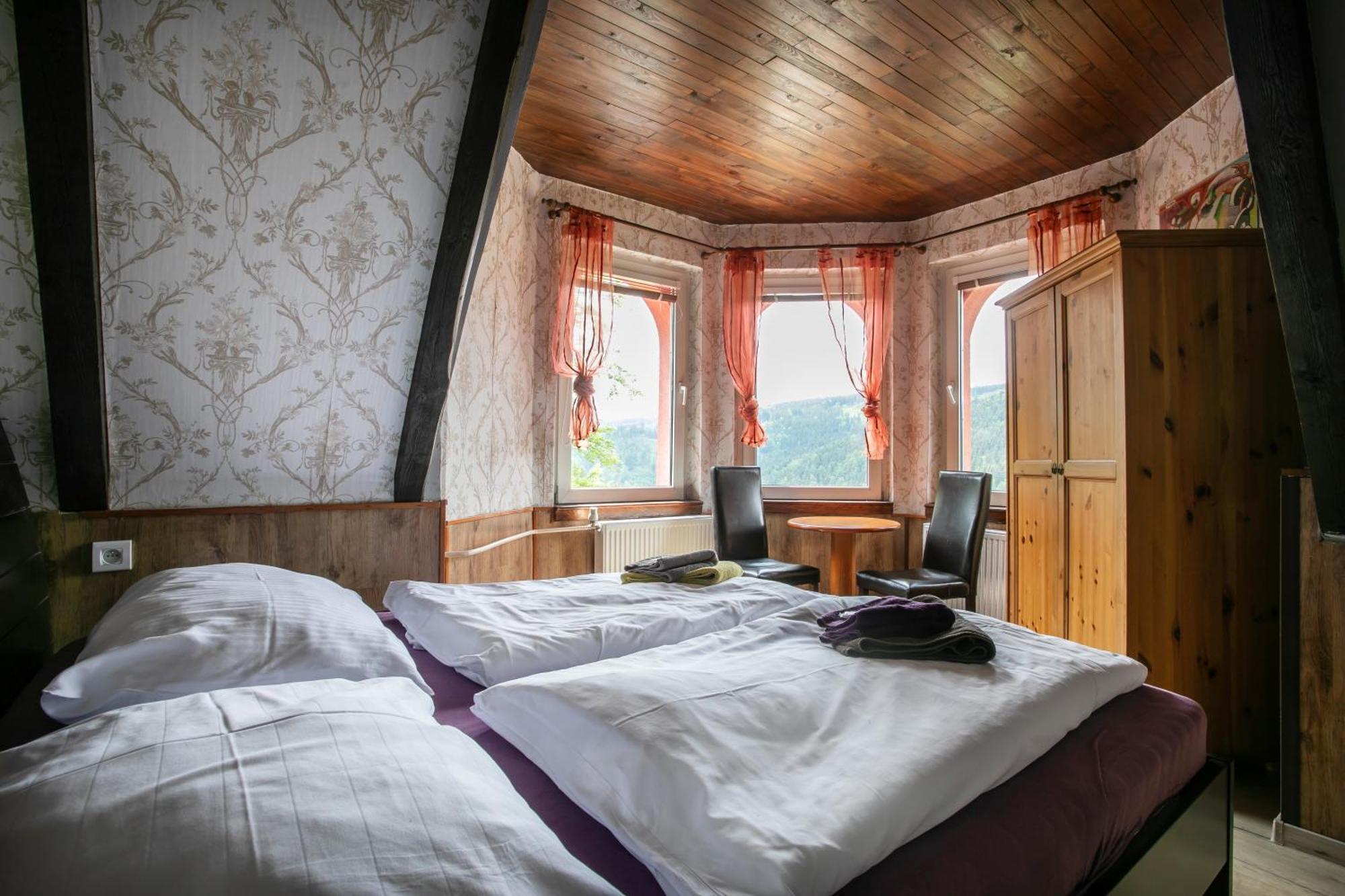 Hotel Panorama Яхимов Экстерьер фото